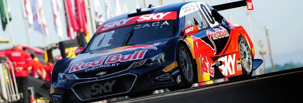 Em um treino conturbado, Cacá Bueno fica com a pole em Cascavel