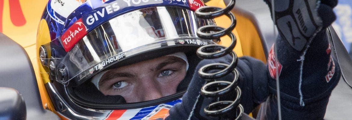 Red Bull surpreende e faz dobradinha no treino 2, com Verstappen na frente