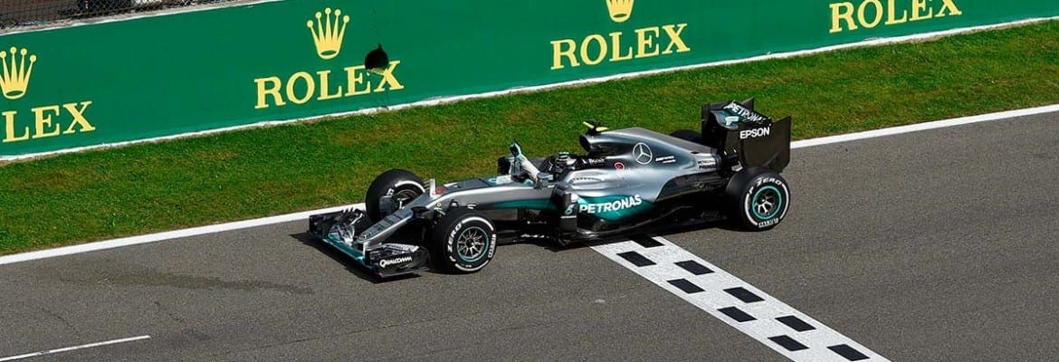 Nico Rosberg vence GP da Bélgica marcado por forte acidente