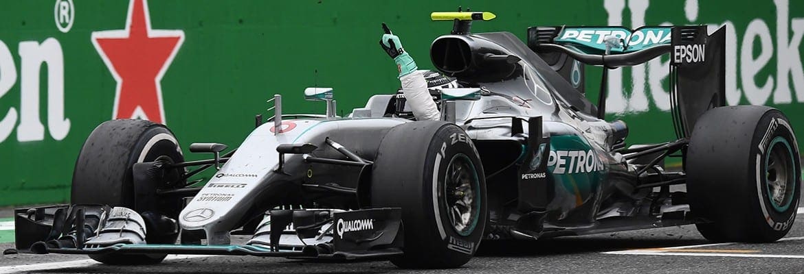 Rosberg se aproveita de má largada de Hamilton e vence em Monza