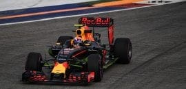 Max Verstappen fecha o primeiro treino livre na frente, em Cingapura