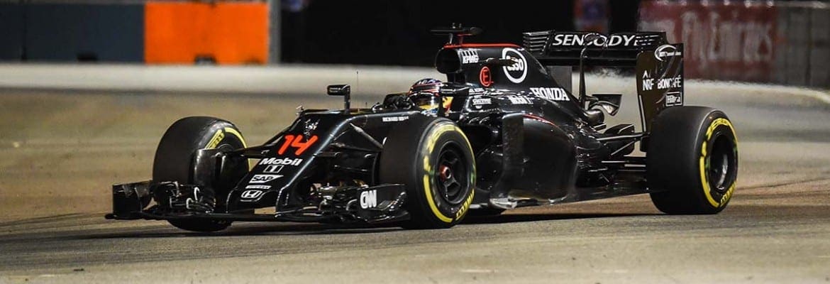 McLaren é aprovada no teste de colisão da FIA para 2017