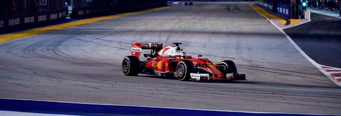 Em Cingapura, Vettel faz corrida de recuperação para terminar em quinto