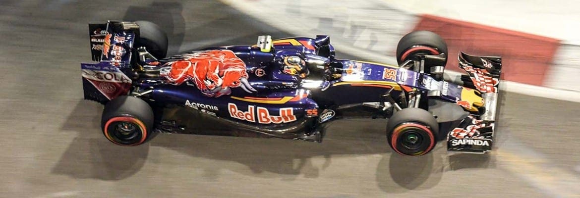 Fora da zona de pontuação em Cingapura, Sainz já pensa em Malásia e Japão