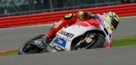 Iannone supera Maverick Viñales e garante melhor tempo da sessão