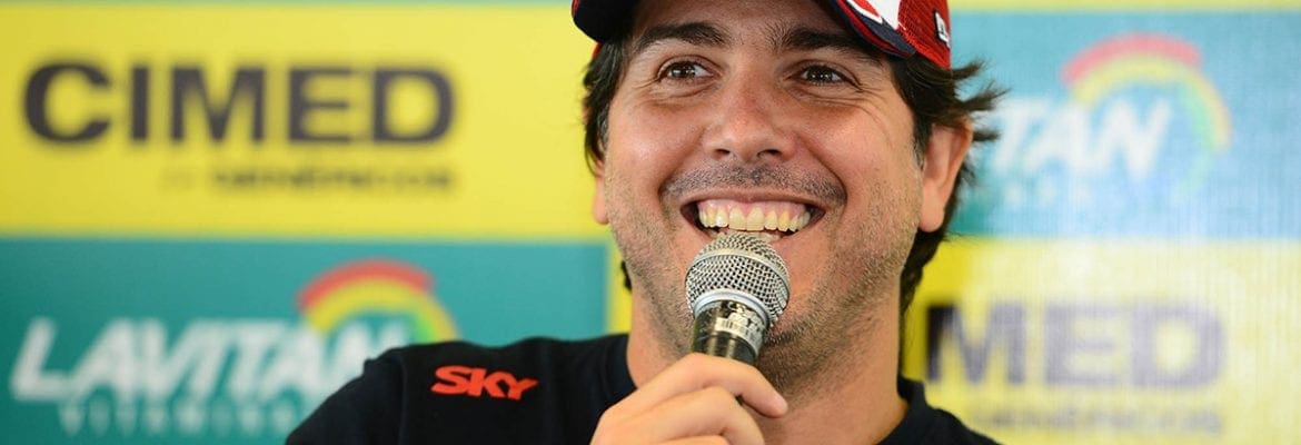 Cacá Bueno vai correr pela Cimed Racing na temporada 2017 da Stock Car