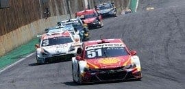 Átila Abreu abandona Corrida do Milhão com pneu furado em Interlagos