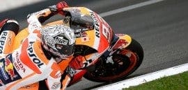 Marc Marquez lidera sexta-feira no circuito de Sepang