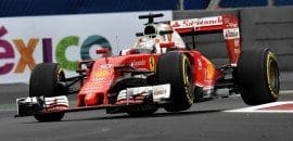 Vettel surpreende Hamilton e fecha a sexta-feira na frente