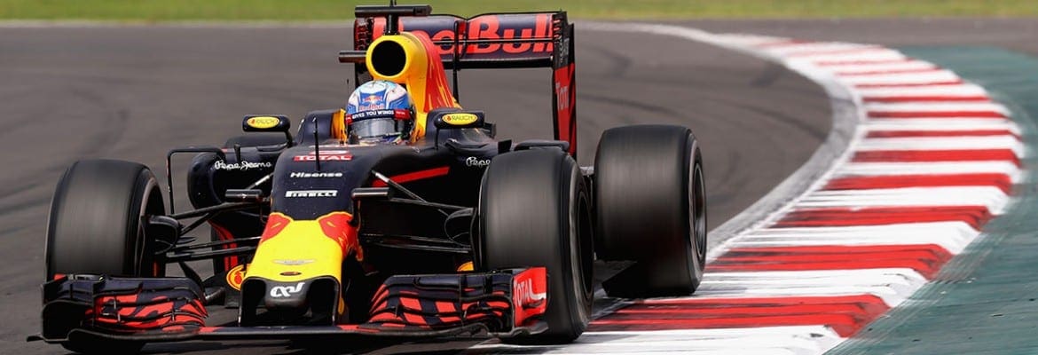 Daniel Ricciardo: “Sebastian Vettel não merece o pódio”