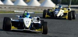 F-3 Brasil: Samaia dá o troco e vence corrida 2 em Curitiba