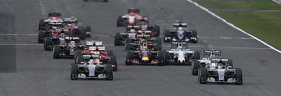 Para Ross Brawn, calendário mais longo exige cautela