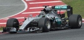 Nico Rosberg completa 60 voltas de testes na Espanha