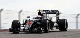 Button: “É ótimo conseguir pontos com ambos os carros”