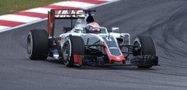 Haas se diz “confusa” sobre explosão do freio de Grosjean