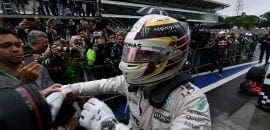 Hamilton vence em prova caótica e decisão fica para Abu Dhabi