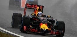 Ricciardo: “Foi uma longa tarde, agradeço as fãs por terem ficado”