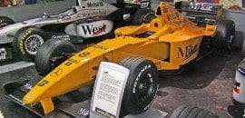 McLaren deve carregar cor laranja nesta temporada