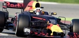 Câmeras onboards ajudaram a Red Bull visualizar seus problemas