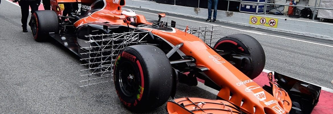 Problemas da McLaren não são somente de motor