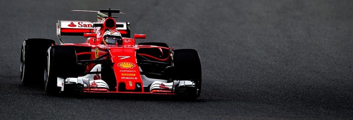 Raikkonen supera Mercedes e lidera segundo dia de testes