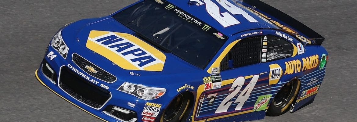 Chase Elliot crava a pole para a Daytona 500 na abertura da NASCAR