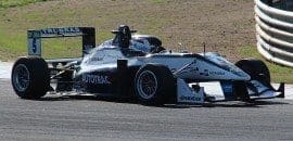 Pedro Piquet renova com a equipe VAR para esta temporada