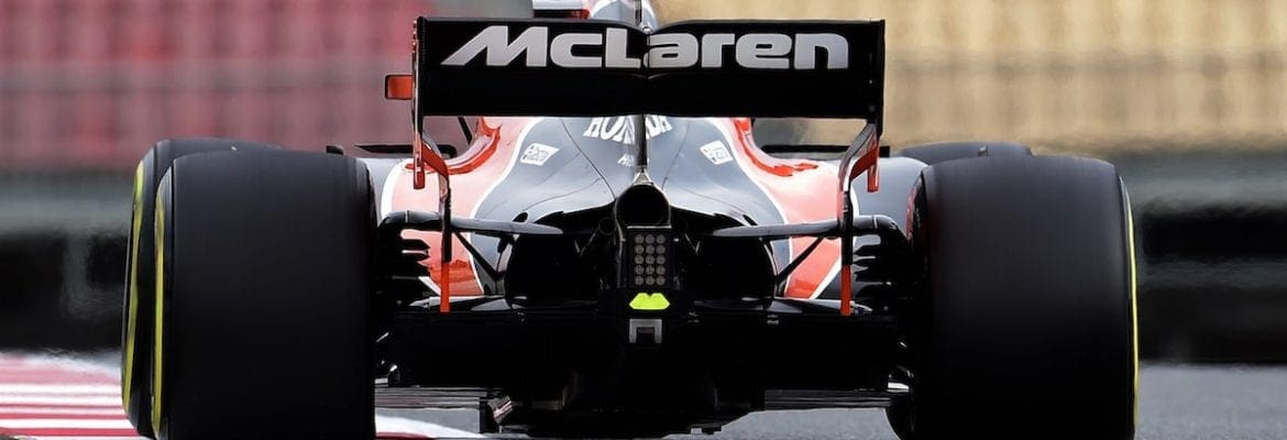 Segundo rumores, McLaren está considerando se separar da Honda