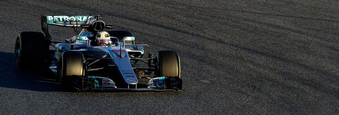 Red Bull aponta que a Mercedes pode estar “queimando óleo”
