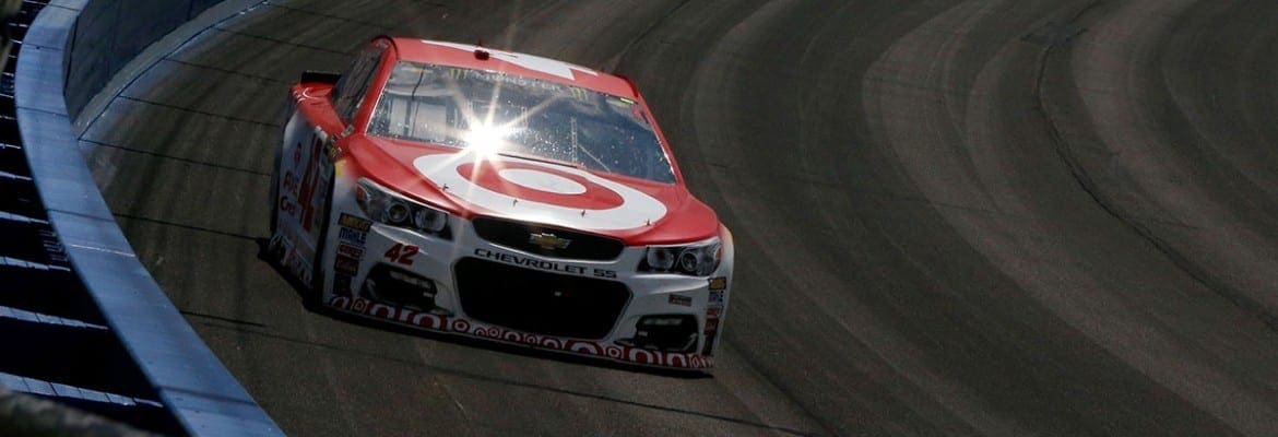Kyle Larson, absoluto, fatura etapa de Fontana