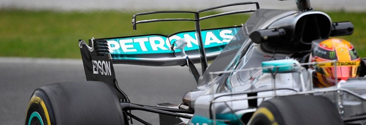 Charlie Whiting fala em banir a asa-T a partir de 2018