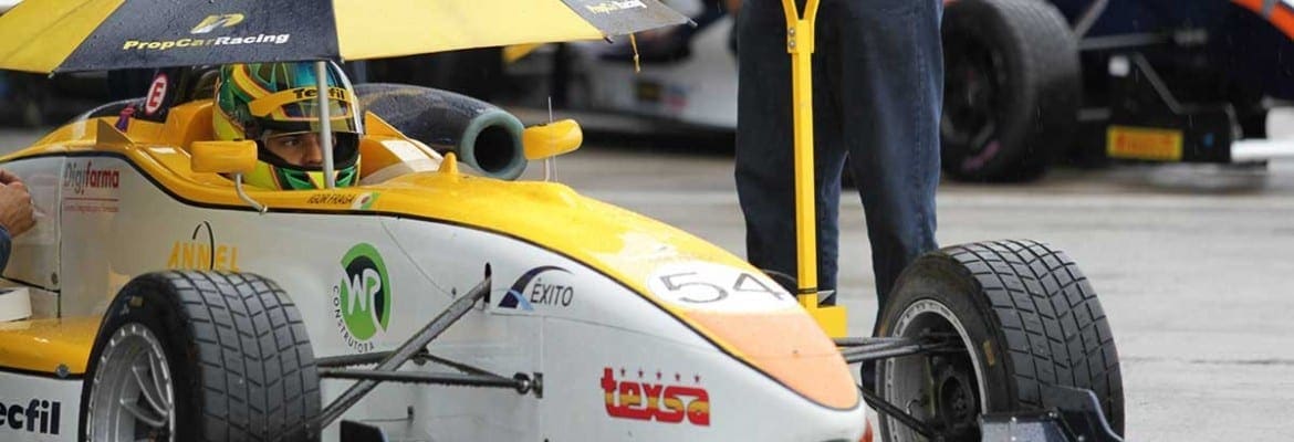 Vitor Baptista e Igor Fraga são os primeiros poles da F-3 em 2017