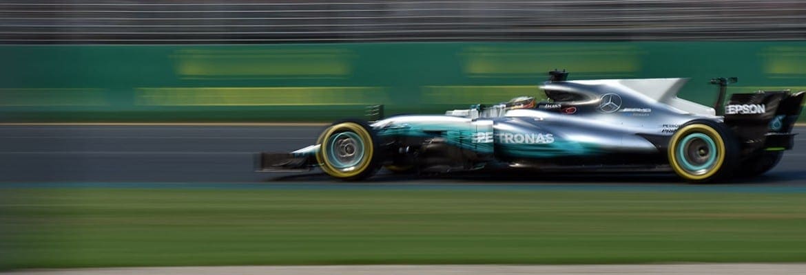 Mercedes admite que precisa reduzir o peso do W08