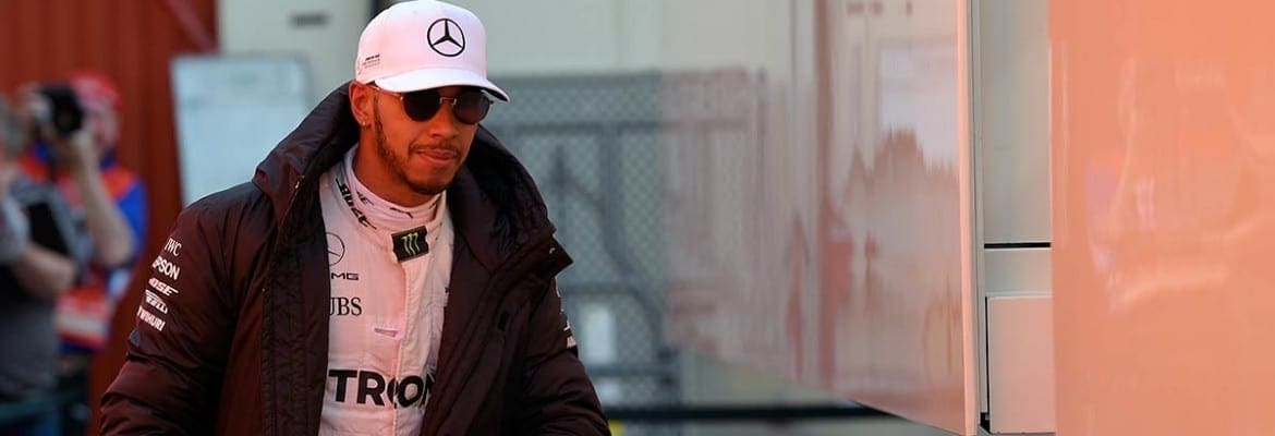 Hamilton: “Ferrari está blefando”
