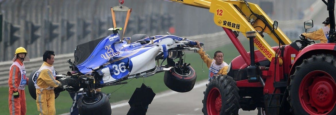 Giovinazzi deve largar em último após trocar caixa de câmbio
