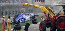Giovinazzi deve largar em último após trocar caixa de câmbio