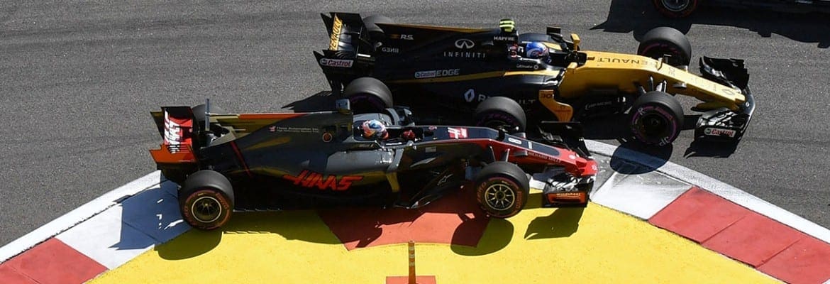 Palmer e Grosjean culpam um ao outro por acidente na primeira volta