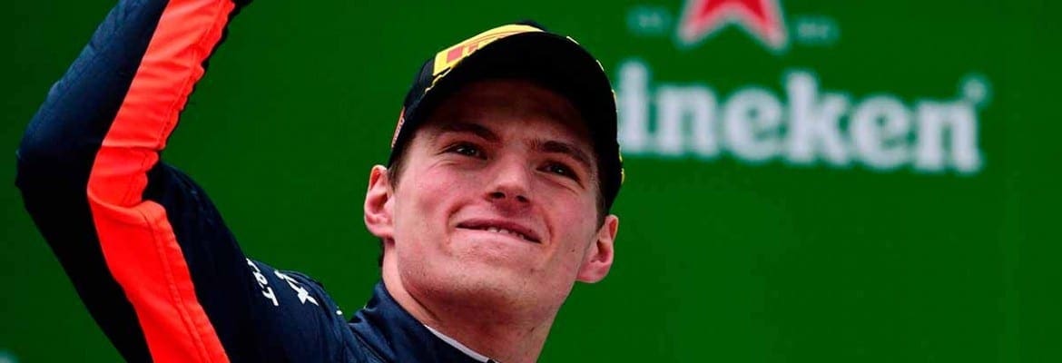 VÍDEO: Veja a incrível primeira volta de Verstappen no GP da China, de P16 para P7