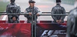 Dia chuvoso em Xangai promete mais emoção para o GP da China