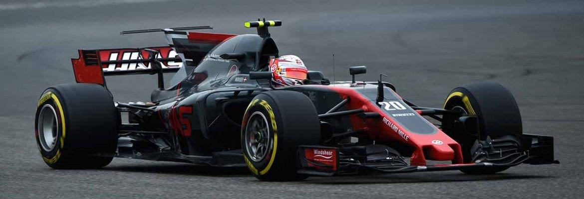 Grosjean larga em 17º: “Rodei na última curva por alguma razão inesperada”
