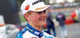 Depois de acidente horrível na F4, Billy Monger tem amputação de ambas as pernas