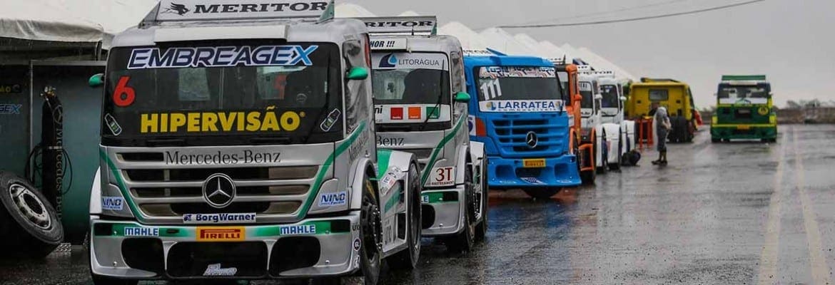 Chuva adia treino classificatório no Uruguai