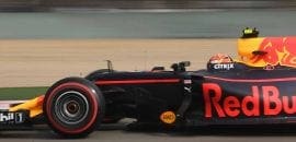Red Bull confirma atraso em atualização da Renault