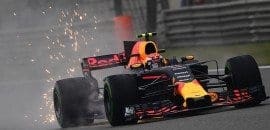 Verstappen: “O lado positivo foi liderar a tabela de tempos”