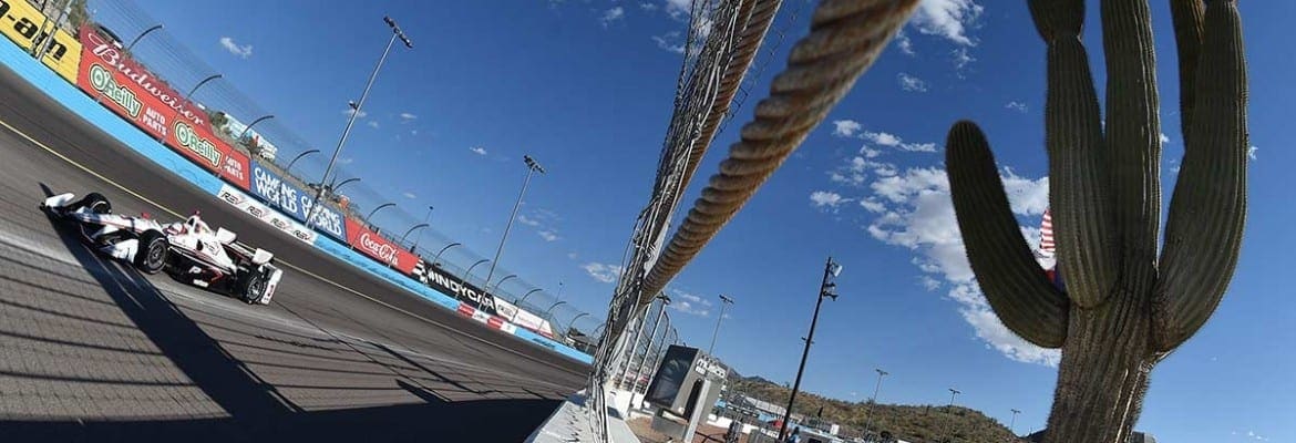 Em quarto colocado, Castroneves ressalta trabalho da Penske