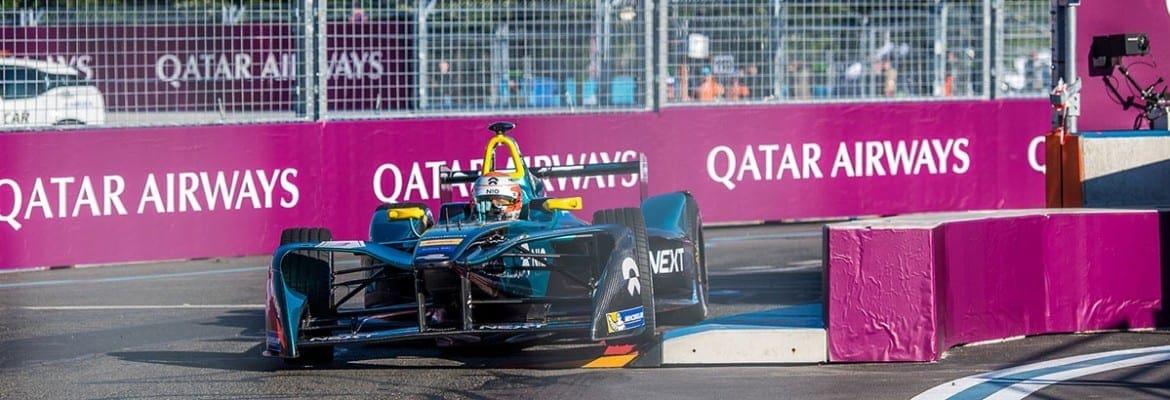 Nelsinho Piquet marca pontos pela quarta corrida consecutiva