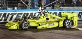 Pagenaud comemora bandeira amarela que lhe garantiu vitória em Phoenix