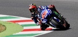 Maverick Vinales supera Valentino Rossi e é pole em Mugello