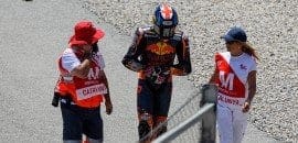 Bradley Smith espera estar recuperado a tempo de correr em Assen