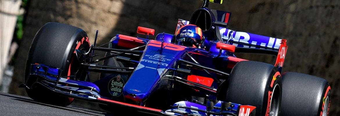 Carlos Sainz rodou para evitar possível acidente com Daniil Kvyat